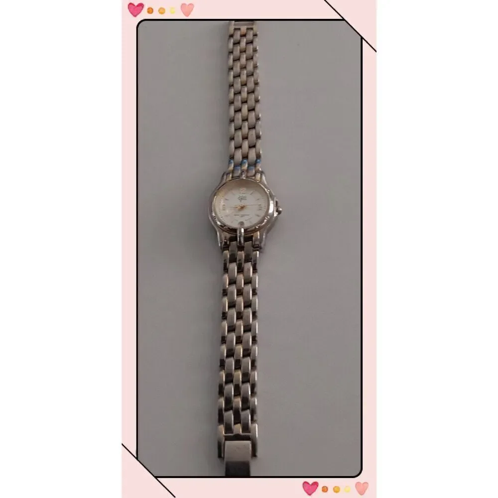 Vintage GII Metal Bezel Quartz Woman's Watch